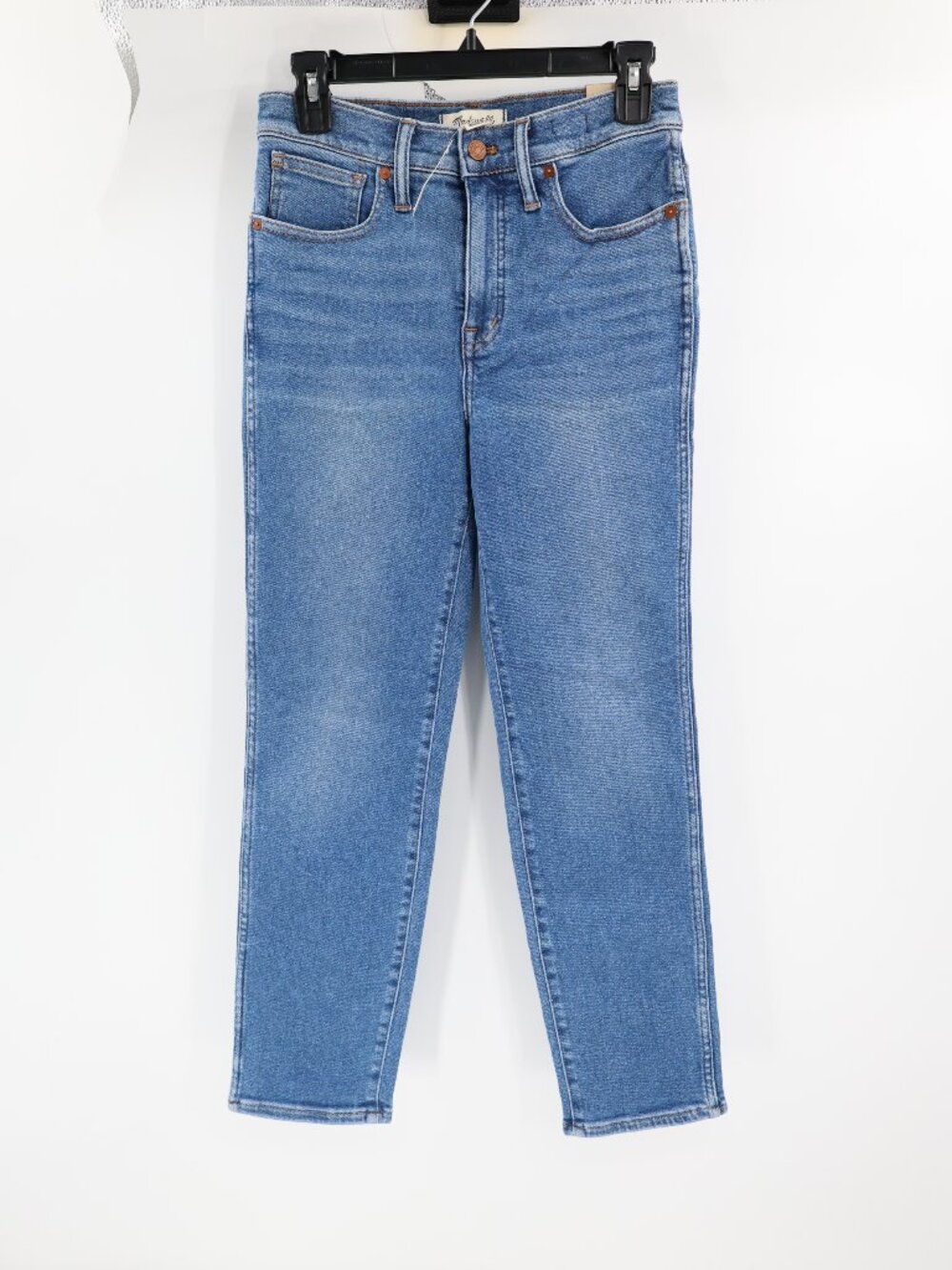 NWT Madewell Jeans Womens 26 L27 Mid Rise Stovepipe Straight Magic Pockets Blue